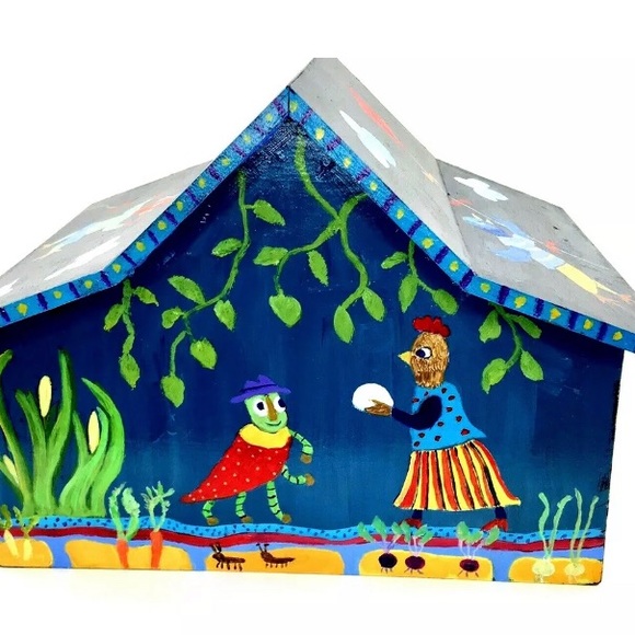 Artist Barbara Olsen Hand-painted bird house - Picture 2 of 12